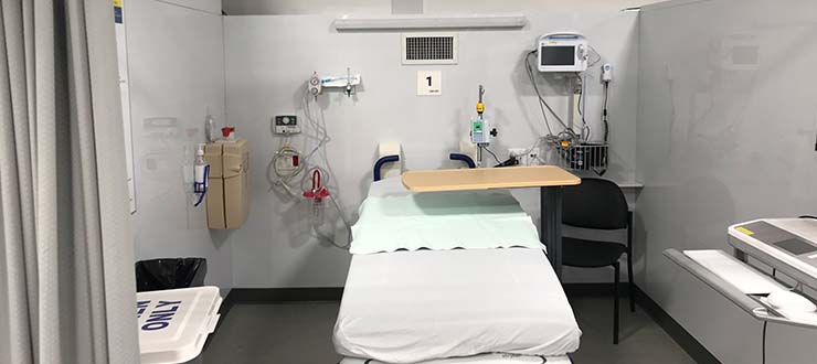 COVID-19: l’Ontario dépasse les 2000 hospitalisations