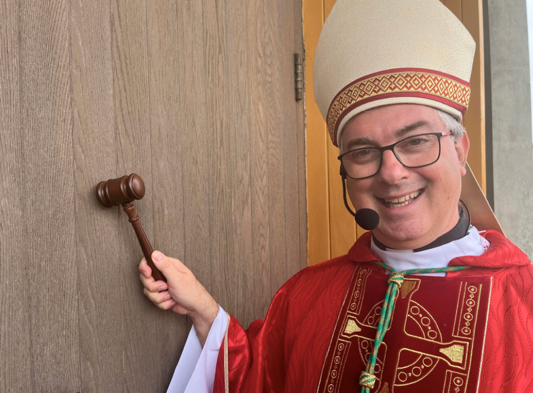 Un nouvel évêque est officiellement installé à Hearst
