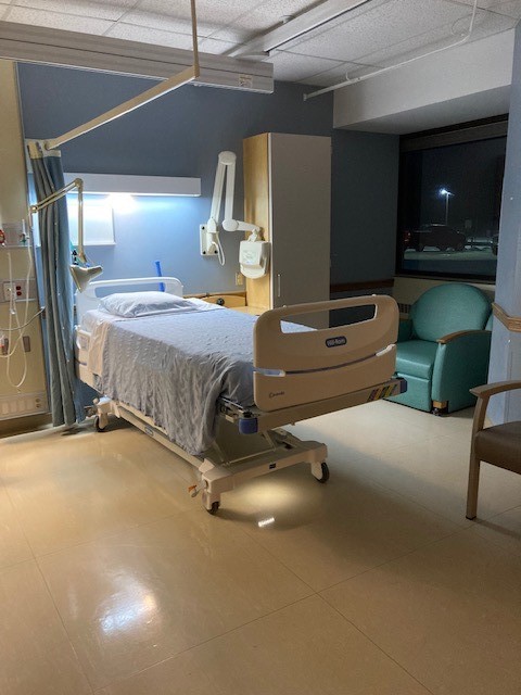 Une nouvelle chambre à double vocation à l’hôpital de Kapuskasing : le bariatique et le palliatif